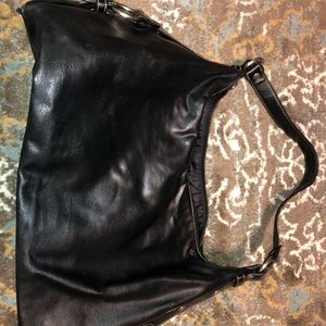 Tommy Hilfiger black leather purse